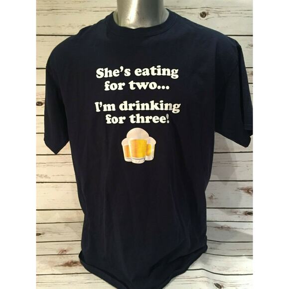 Pregnancy Reveal She's Eating for Two I'm Drinking for Three Mug Beer TShirt XL - Picture 1 of 4